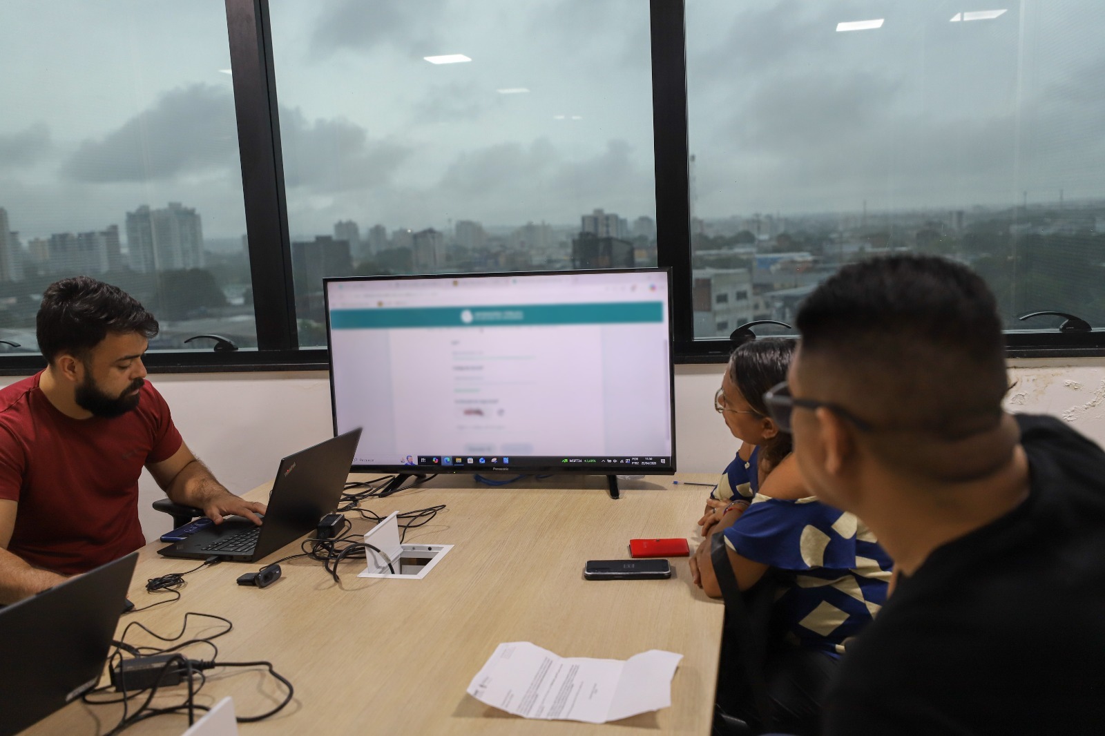 Plataforma gratuita da Defensoria ajuda população de Manaus a contestar IPTU abusivo.