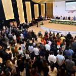 TCE-AM debate democracia participativa com especialistas em Manaus