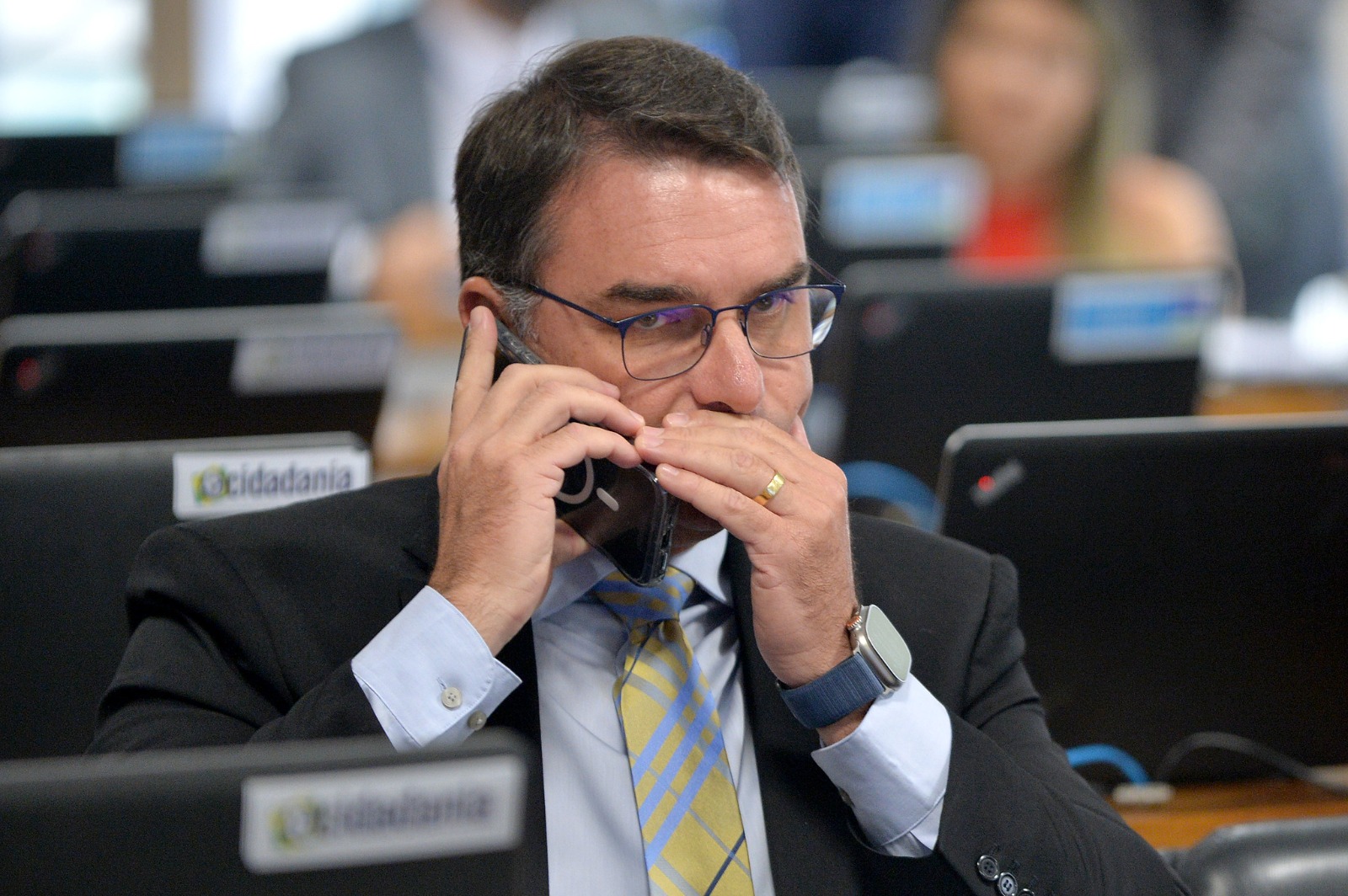Pesquisa mostra rejeição de Flávio Bolsonaro e Lula em 2026