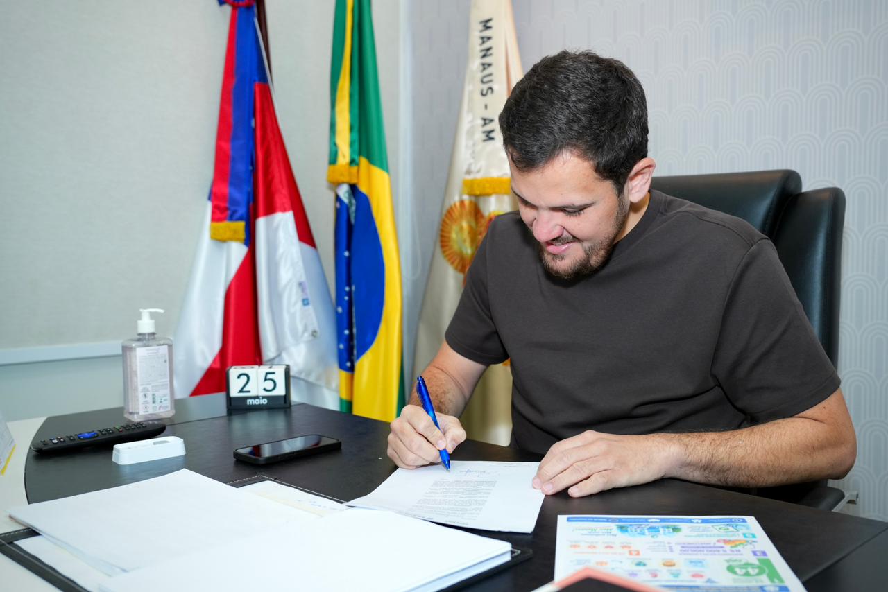 Manaus nomeia 48 médicos para reforçar atendimento na saúde